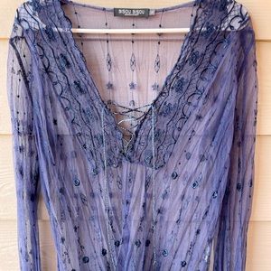 Bisou Bisou, small blue sheer boho blouse